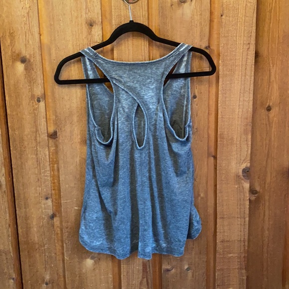 Alberta tank top - Picture 3 of 3